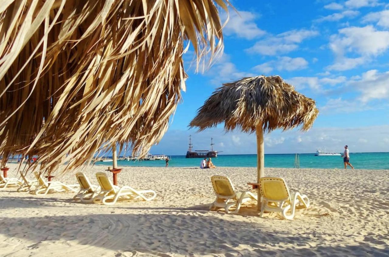 Sol Caribe Suites - Playa Los Corales - Beach Club, Wifi, Swimming Pool Punta Cana Zewnętrze zdjęcie